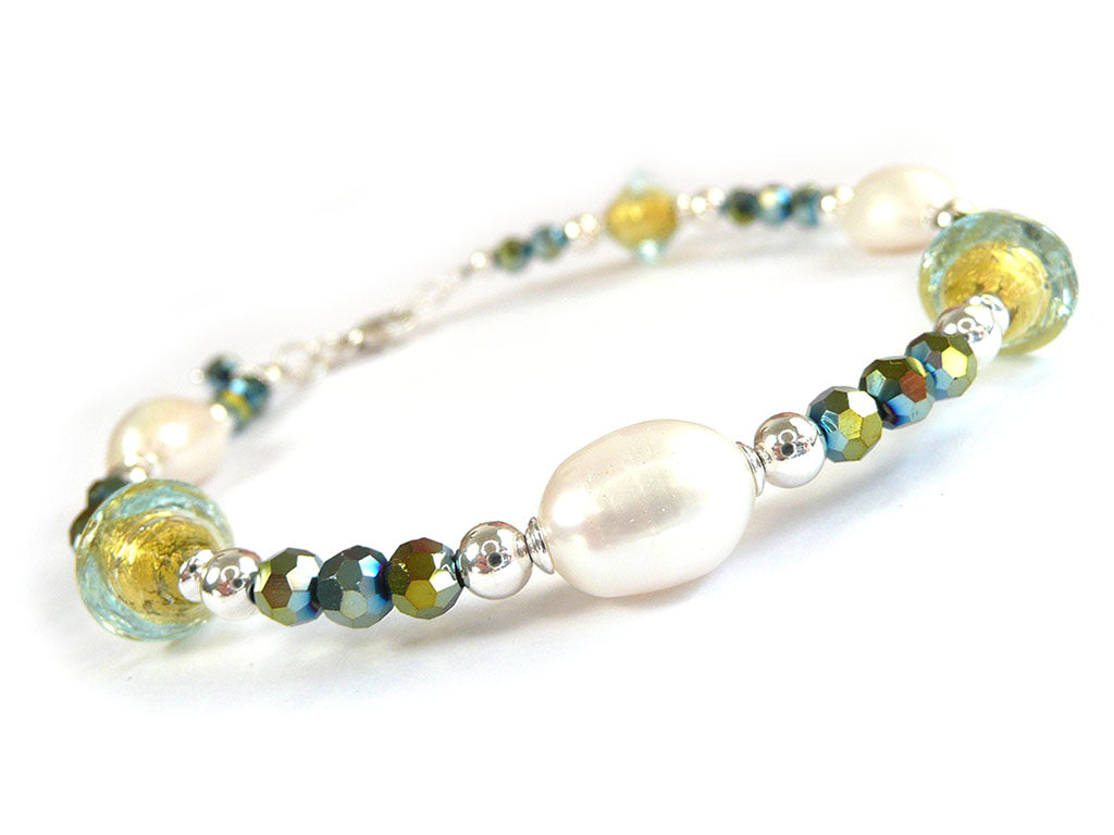 Murano glass bracelet with pearls and sparkly blue - green faceted crystals
