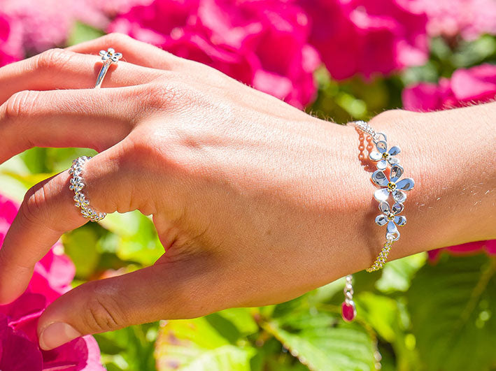 Silver Bracelet - Flower Chain