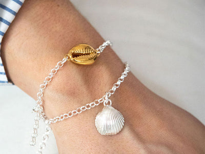 Silver Bracelet - Cowrie Shell