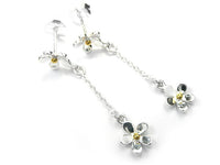 Silver Earrings - Flower Chain